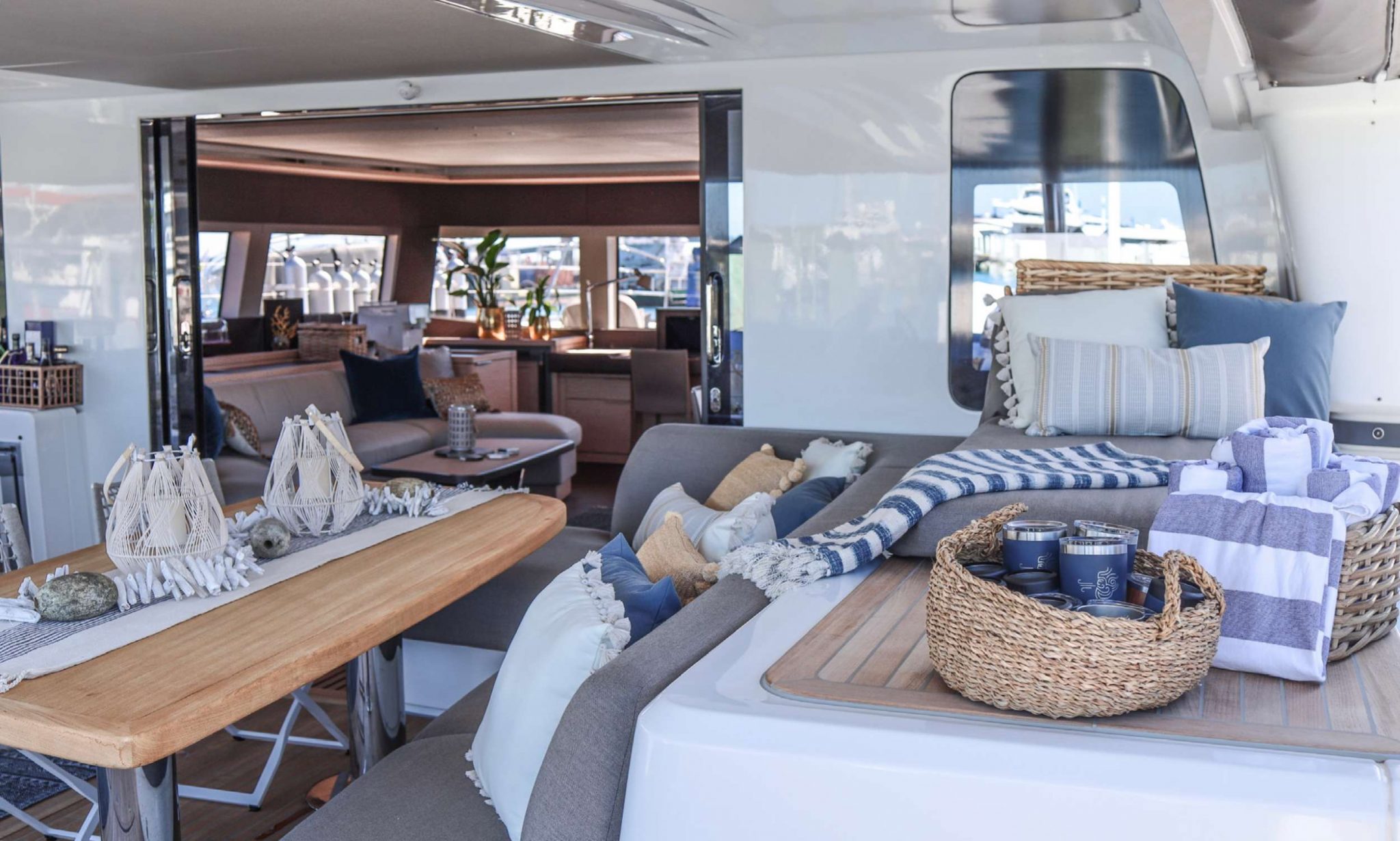 Lagoon SIXTY5 luxury yacht 'AEOLUS' Interior